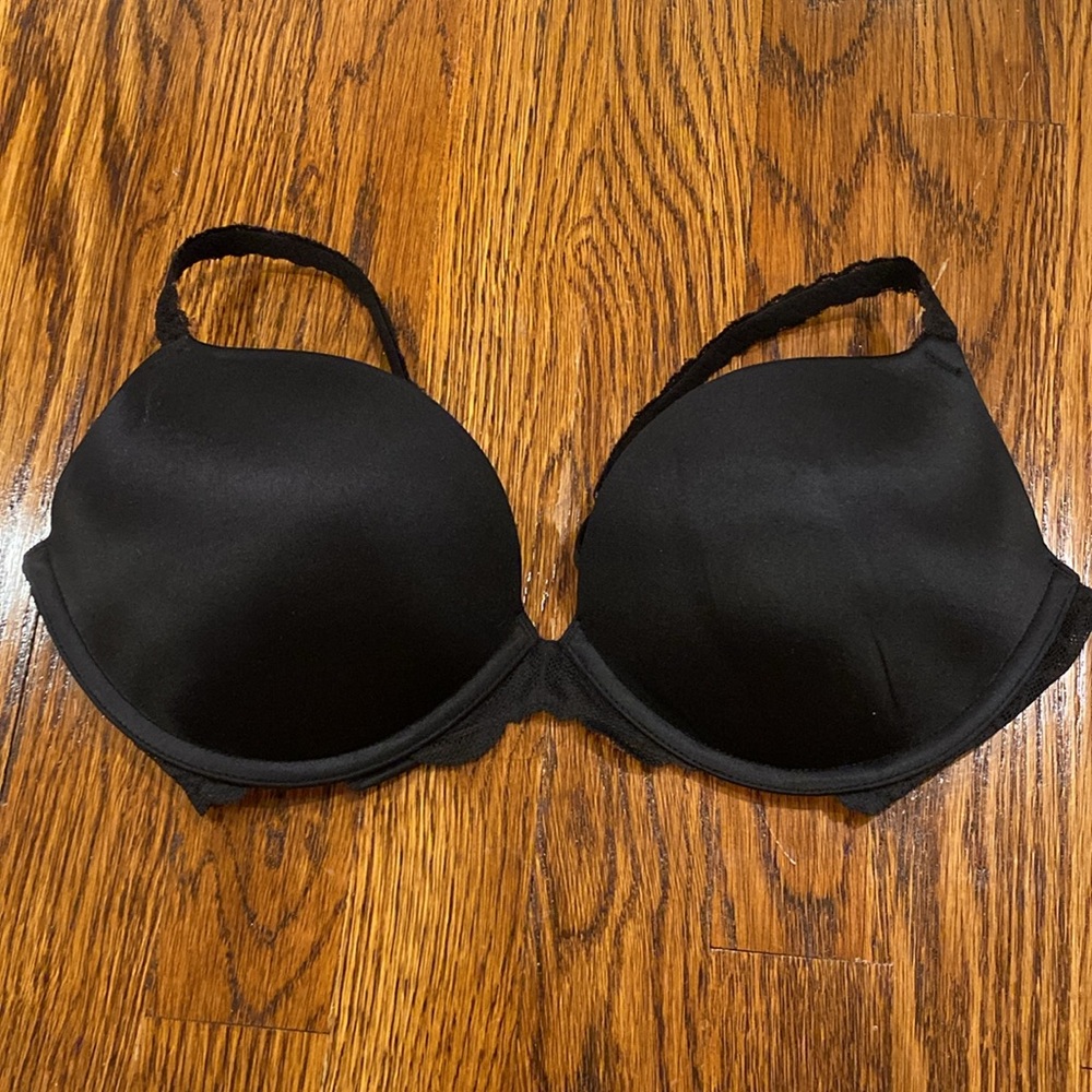 Pink by Victoria’s Secret Push-Up Bra - Size 34D       women’s bras lingerie